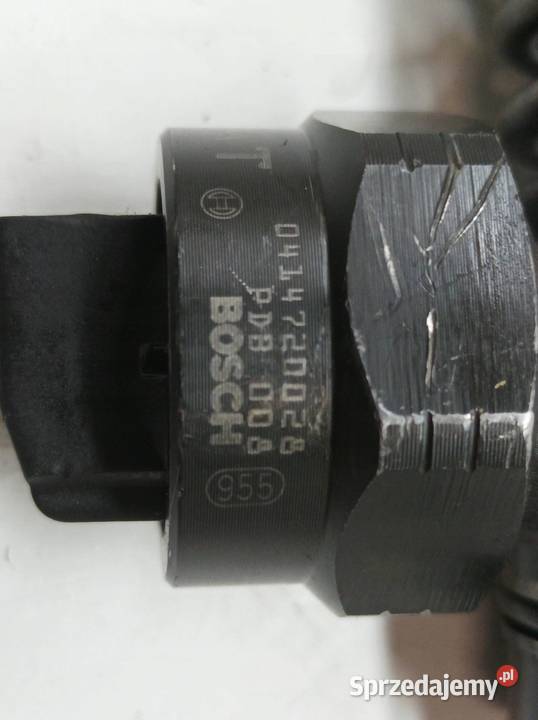 POMPOWTRYSKIWACZ 038130073AA 0414720028 19 TDI Rok produkcji 2001 Pompowtryskiwacze
