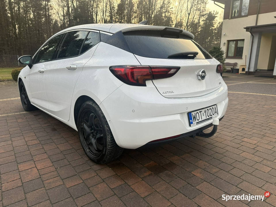 Opel Astra K 20152021 Lipówki