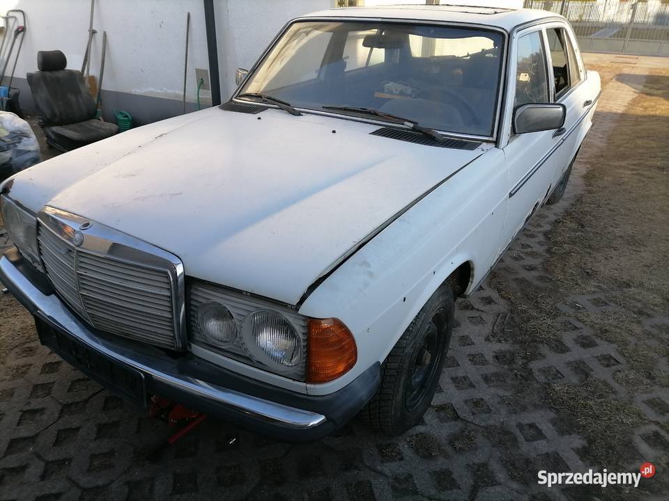MercedesBenz W123 200D1982r Beczka 2000cm3