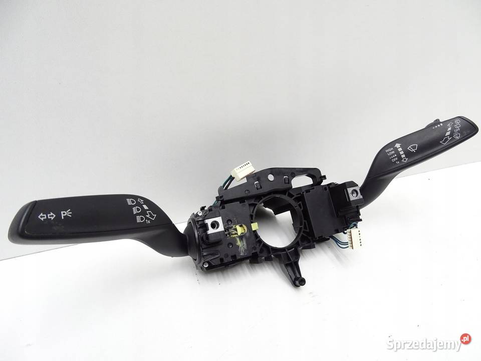 PRZEŁĄCZNIK ZESPOLONY MANETKI 8V0953521BM AUDI