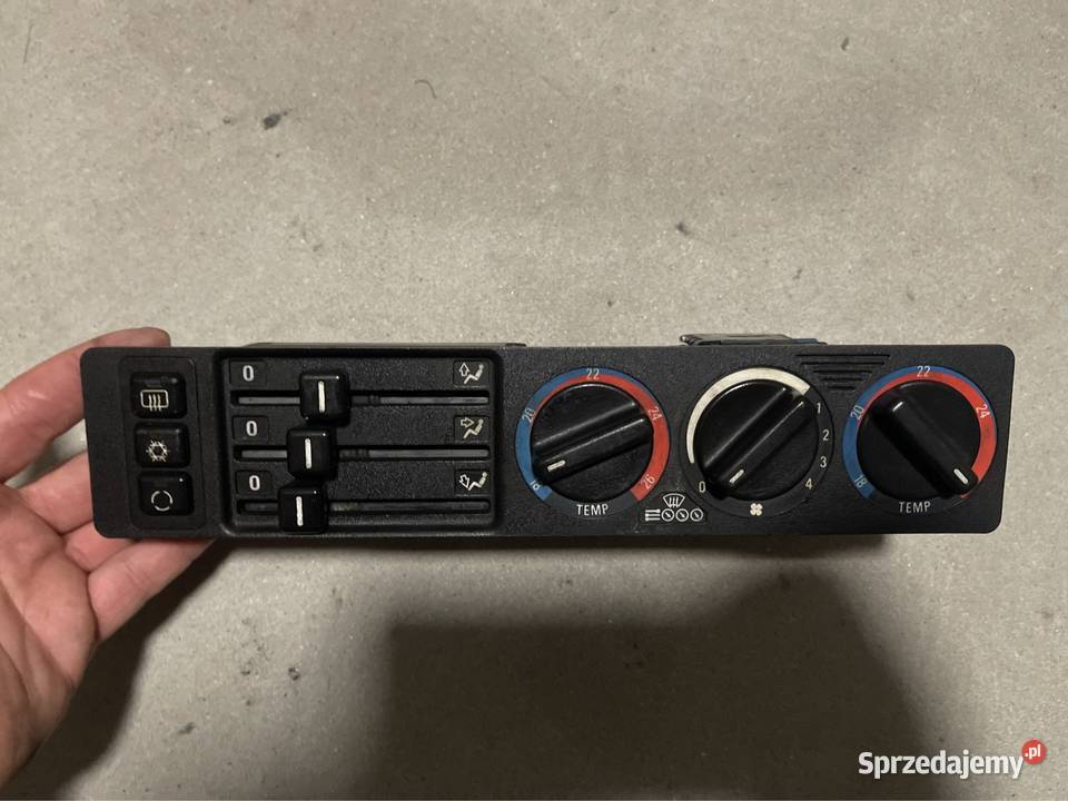 BMW e34 panel klimatyzacji nawiewu Chełm