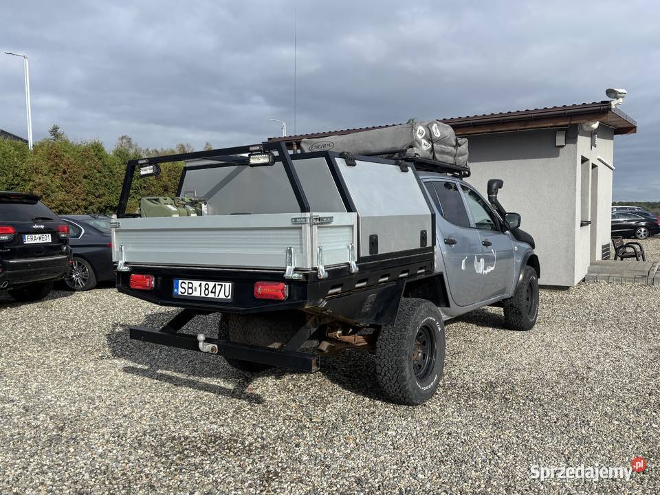 Mitsubishi L200 Paniówki