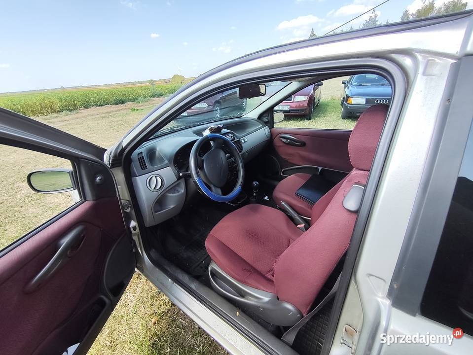 Fiat Puntosprawnyświeży przegląd nieuszkodzony Grobniki sprzedam