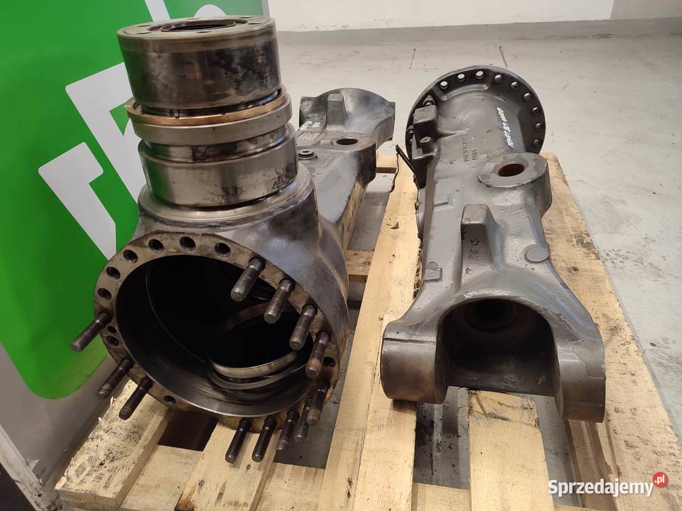 Obudowa mostu Fendt 824 Vario E835300020012 Pozostałe Wilkowo sprzedam