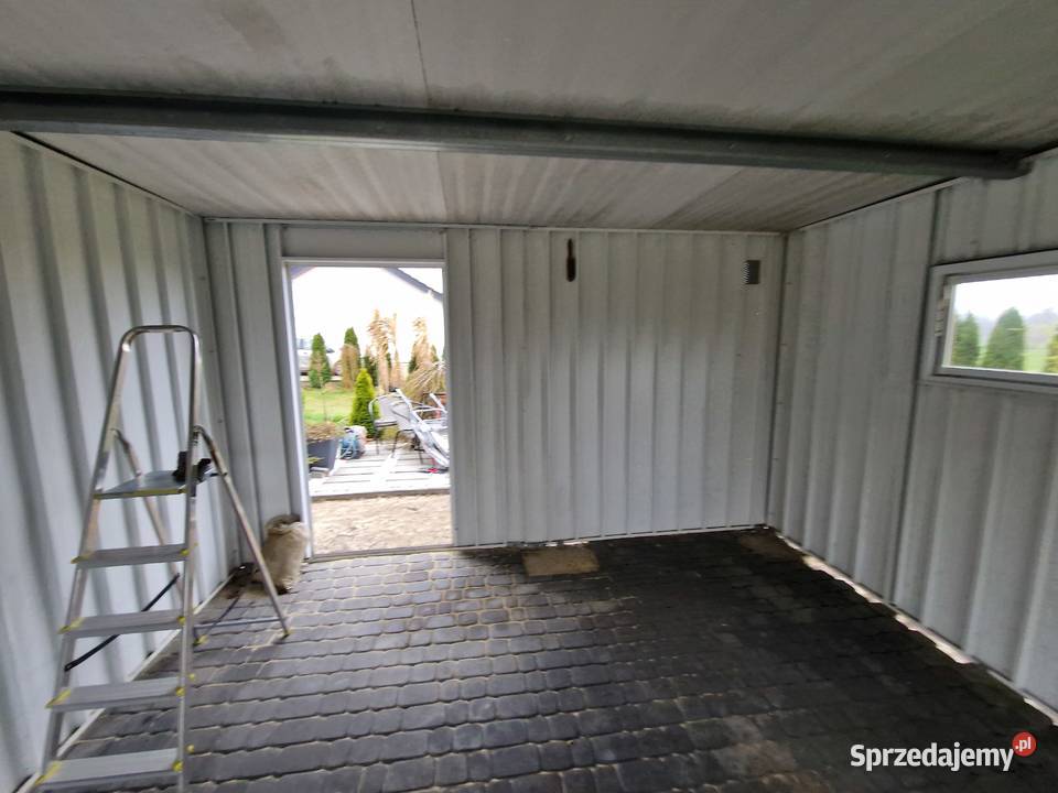 garaż blaszak tynkowany z oknami 35 m x 65 m