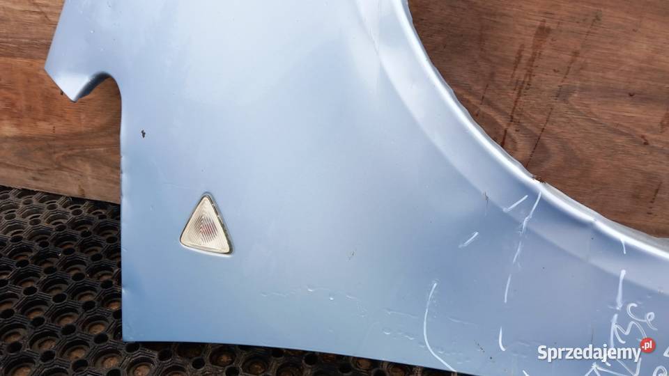 MITSUBISHI COLT MKVI BŁOTNIK PRZÓD PRAWY T42 wielkopolskie