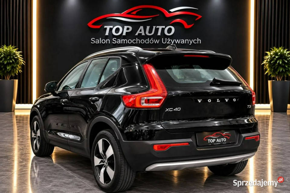 Volvo XC 40 VOLVO XC40 T3 163 Automat Momentum mazowieckie Warszawa