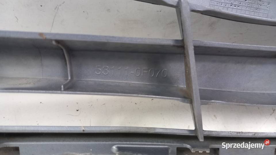 TOYOTA VERSO 20092013 ATRAPA GRILL 8T4 Karoseria Zbierkowo sprzedam