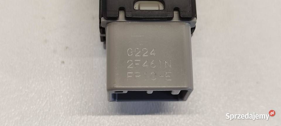 SUZUKI SWIFT MK9 PRZYCISK TRAKACJI G224 2F461N osobowe Części samochodowe