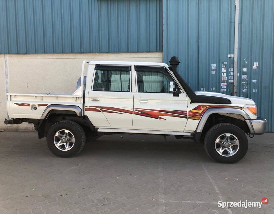 2020 TOYOTA LAND CRUISER VDJ79R Pickup Wałowice