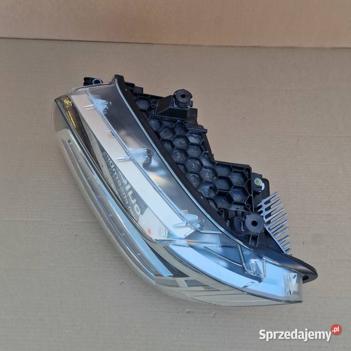 VW CRAFTER 7C REFLEKTOR LAMPA LEWA FULL LED Bieleń