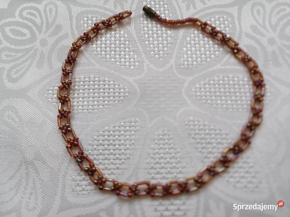 Naszyjnik okalający szyję prostokąty zakończone łódzkie Łódź