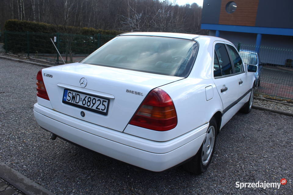 MercedesBenz C klasa 20 diesel 75 1995r 3 900 75KM Radlin