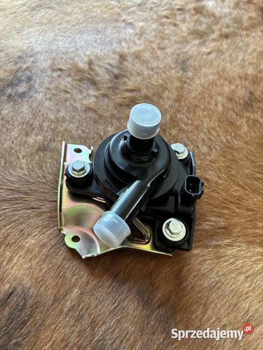 Pompa wody falownika TOYOTA PRIUS 15 0400032528