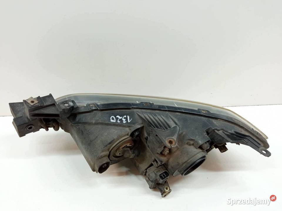 LAMPA PRZÓD PRAWA EU Mazda 3 I 20032009 Lampy przednie