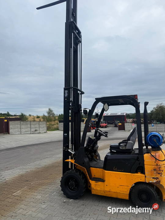 wózek widłowy terenowy HC CPQD18 LPG 1800 Działoszyn sprzedam