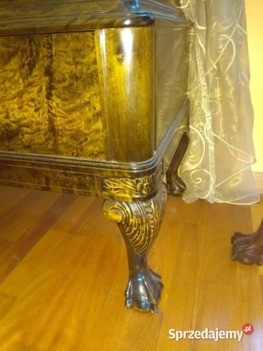 Komplet Stoł Z 6 krzesłami I 2 komodami Gdańsk