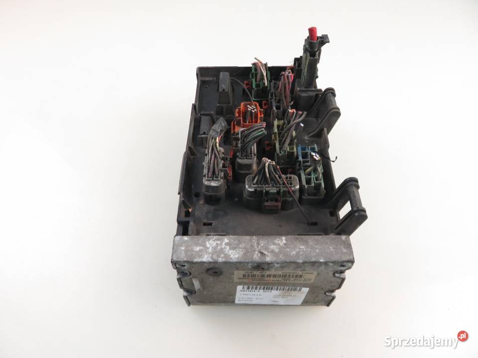 BSI CHRYSLER VOYAGER IV 25 CRD 05144580AB Skrzynki bezpieczników małopolskie