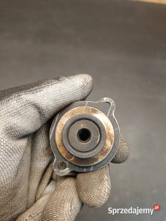 Dekielek zaślepka zawór wydechowy cylinder 4FU małopolskie
