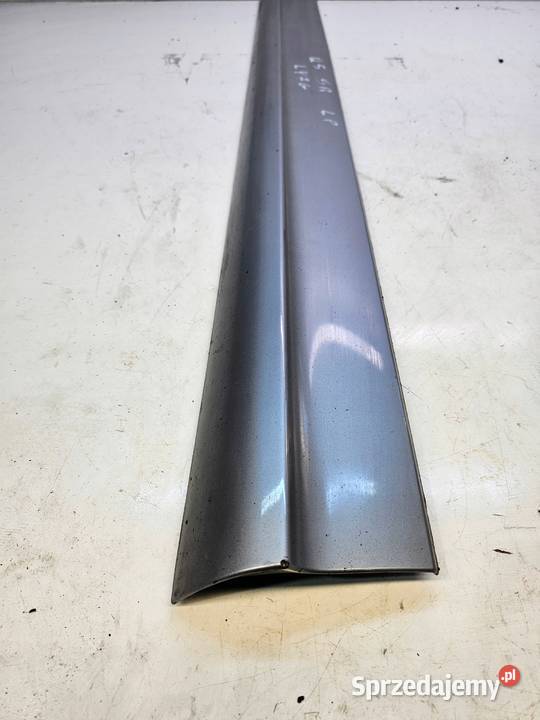 LISTWA DRZWI DOLNA LEWY PRZÓD AUDI Q5 8R LY7G