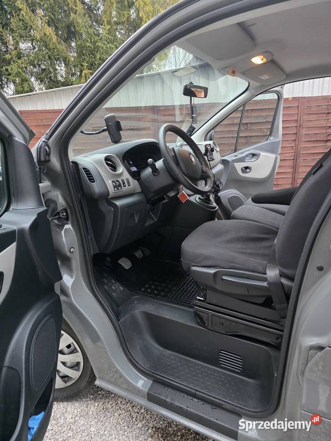 Sprzedam renault trafic gniazdo AUX podkarpackie Krosno