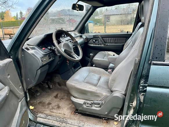 Mitsubishi Pajero 28 TD 4M40 terenowy na części Pajero Świdnik