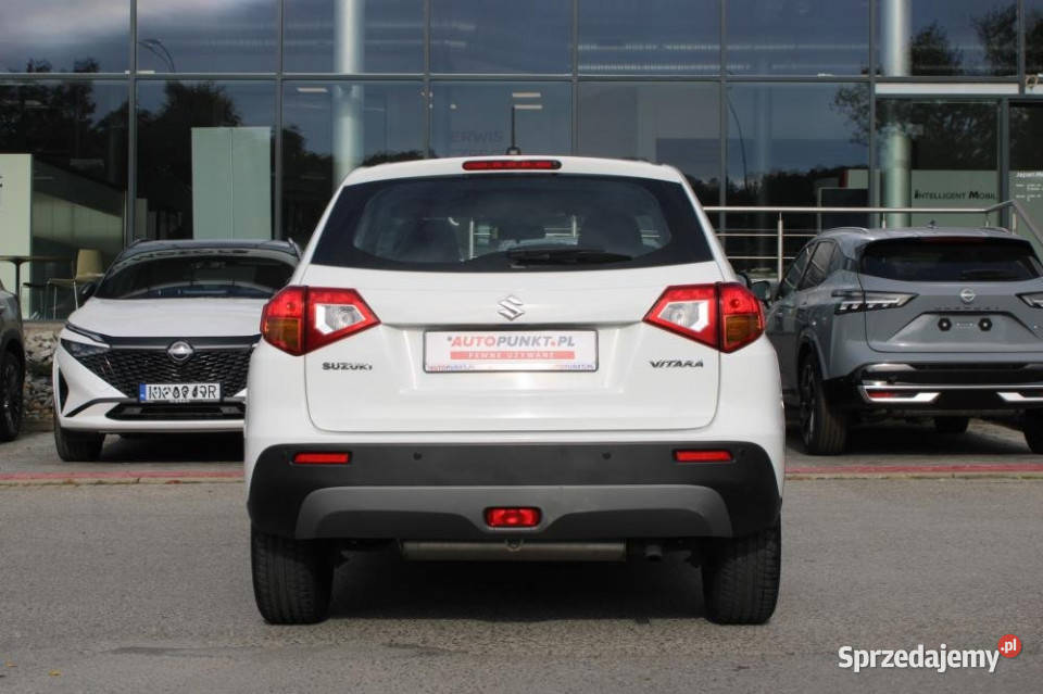 SUZUKI Vitara 2017r 1wł Salon Bluetooth Czujniki 120KM