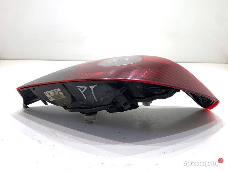 LAMPA PRAWY TYŁ OPEL CORSA D 13242812 Hatchback osobowe