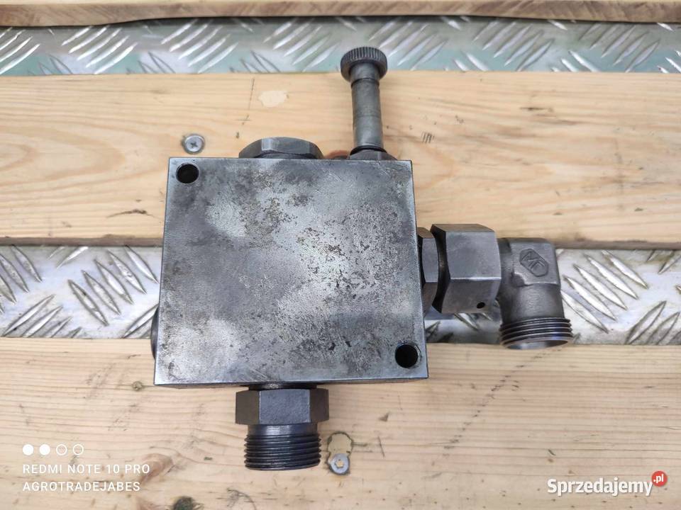Zamek hydrauliczny Manitou MT 733 wielkopolskie Wilkowo sprzedam
