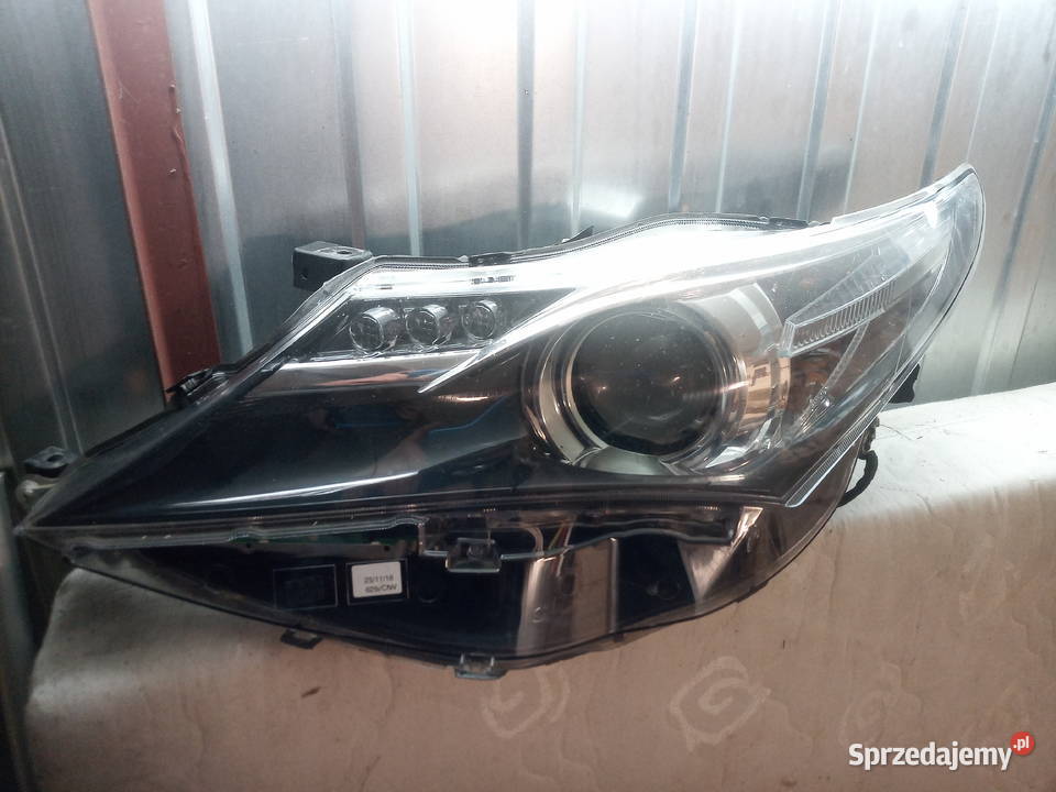 Lampa Reflektor Lewy przód reflektor Toyota Lampy przednie Gryfów Śląski sprzedam