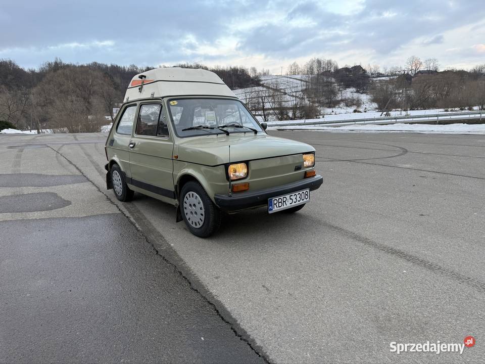 Fiat 126P 650E kapliczka bagażnik dachowy zielony Domaradz