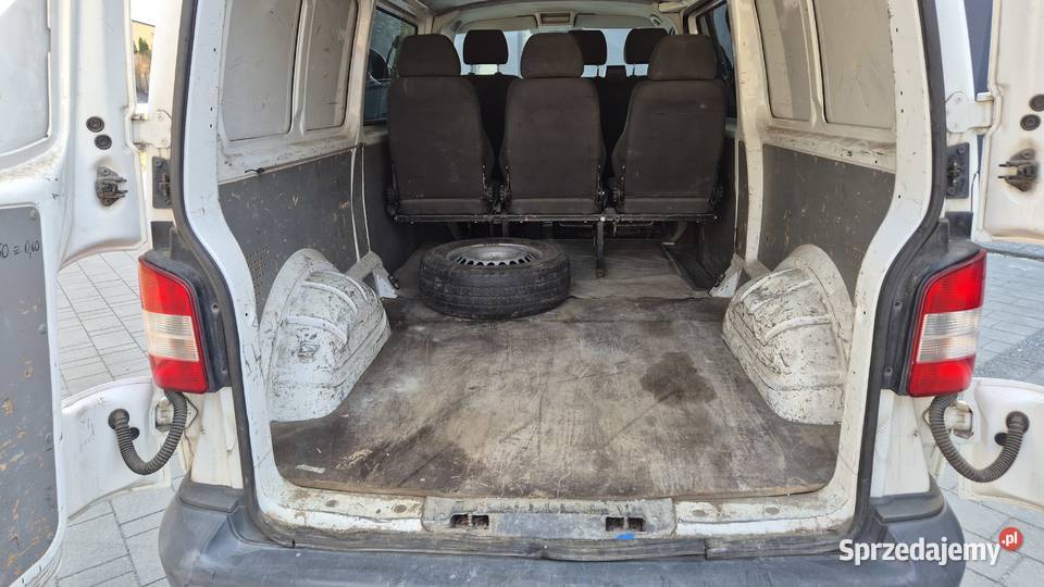 VOLKSWAGEN TRANSPORTER T5 LIFT 6 OSOB 2013 Częstochowa sprzedam