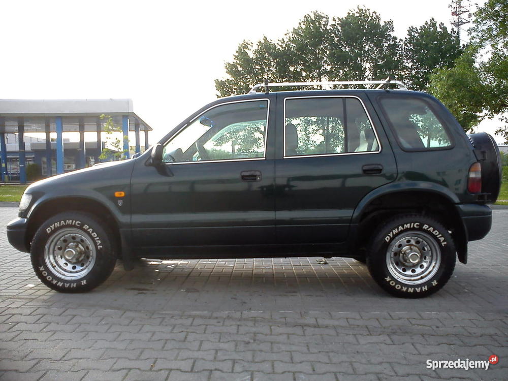 Kia sportage 20 года