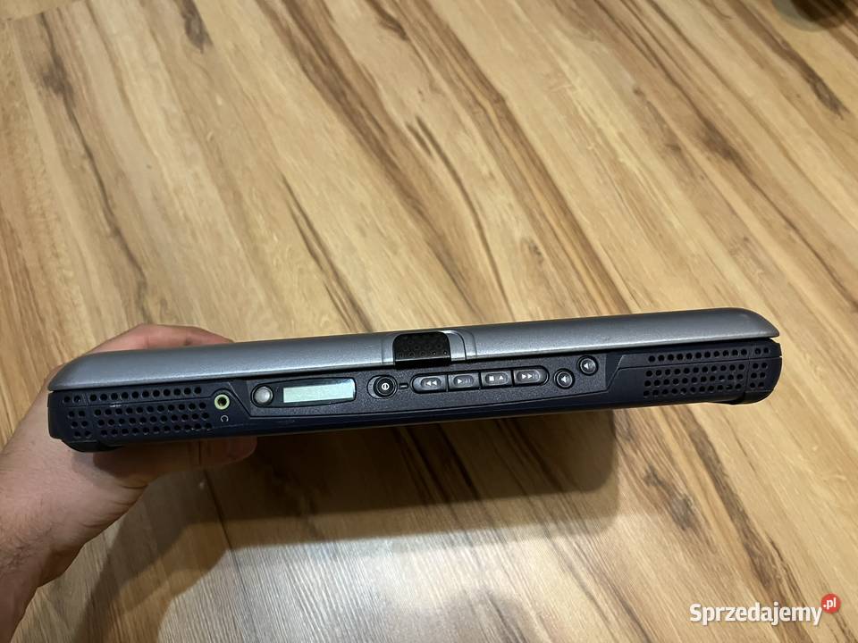 Zabytkowy laptop HP OmniBook XE3 Brzana