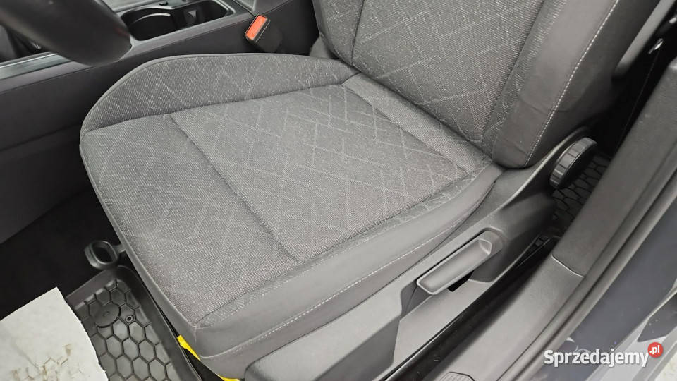 Volkswagen Golf 20 TDI Life Z Polskiego Salonu Warszawa