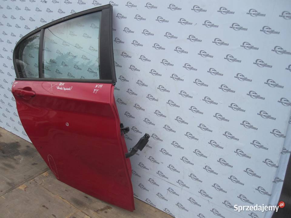 BMW F20 12r drzwi prawe tył