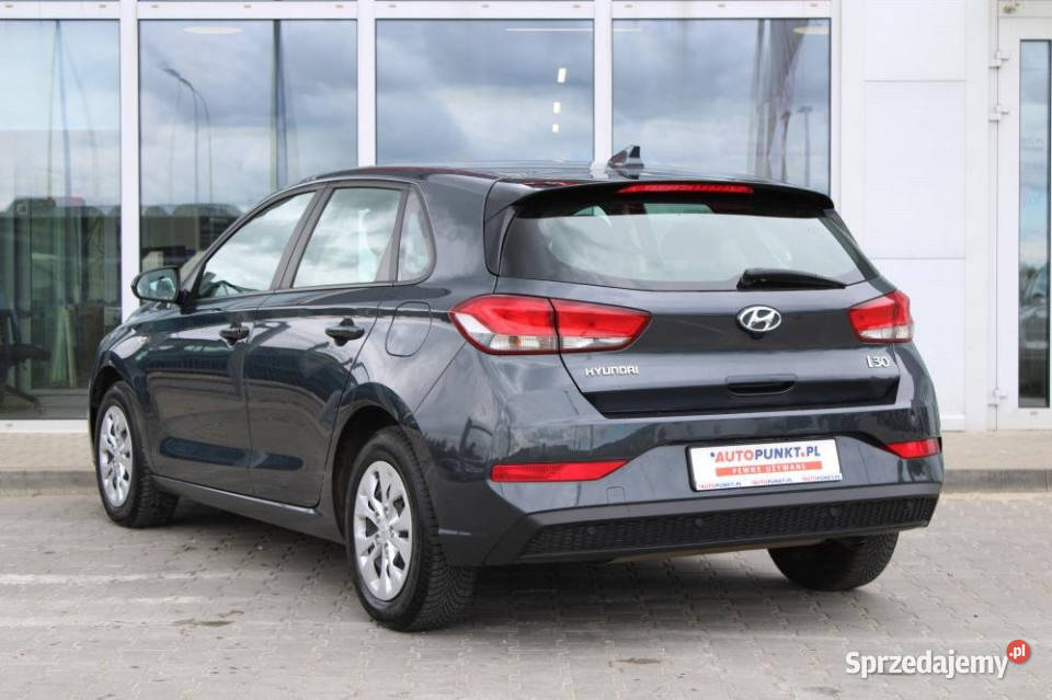 HYUNDAI i30 2022r Czujniki tył BT As Pasa Gdańsk