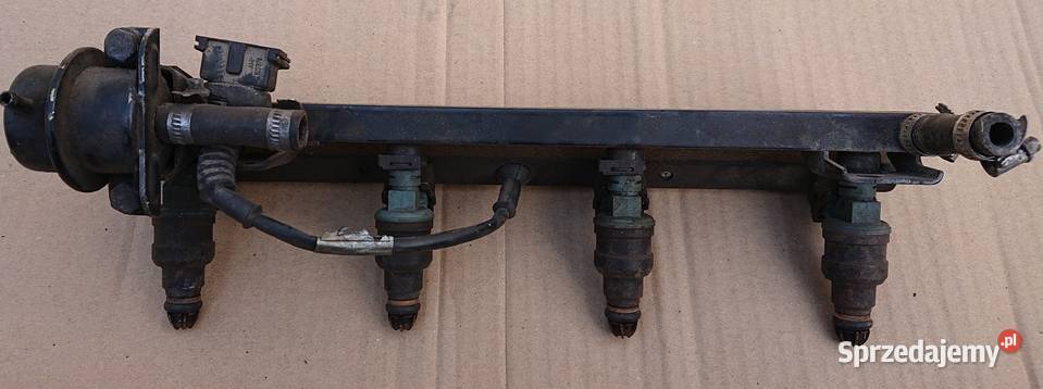 Listwa wtryskowa wtryski Bmw e30 e36 m40 m10 osobowe Silniki i osprzęt