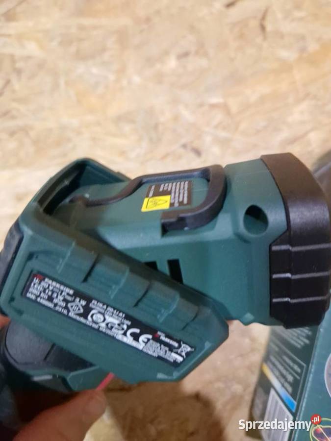 Akumulatorowa lampa ręczna LED 20 V PLHLA 20Li Głogowa sprzedam