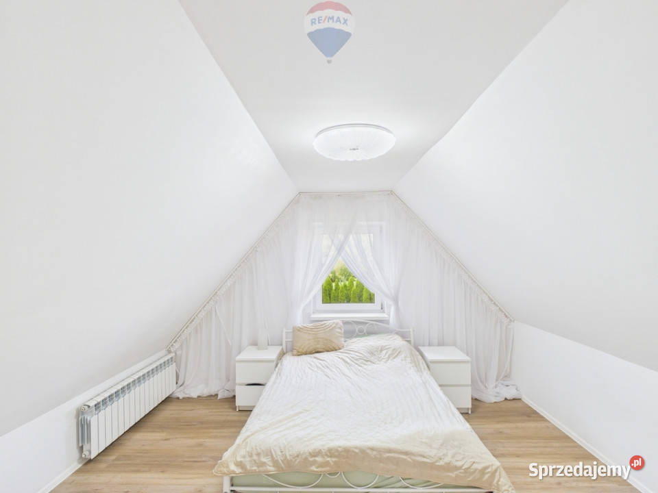 Komfortowy dom z dużą działką i tarasami 167m2 Grabie