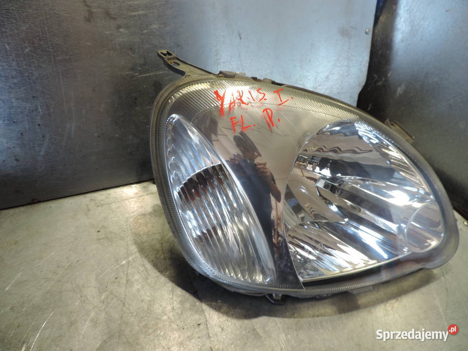 TOYOTA YARIS I 1 FL LAMPA PRAWY PRZÓD PRZEDNIA