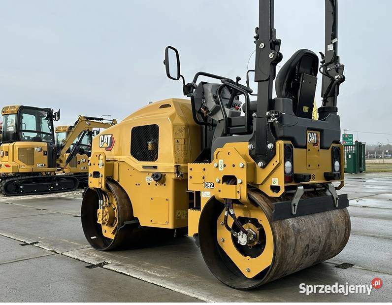 WALEC DROGOWY CATERPILLAR CB27 GC Tuliszków sprzedam