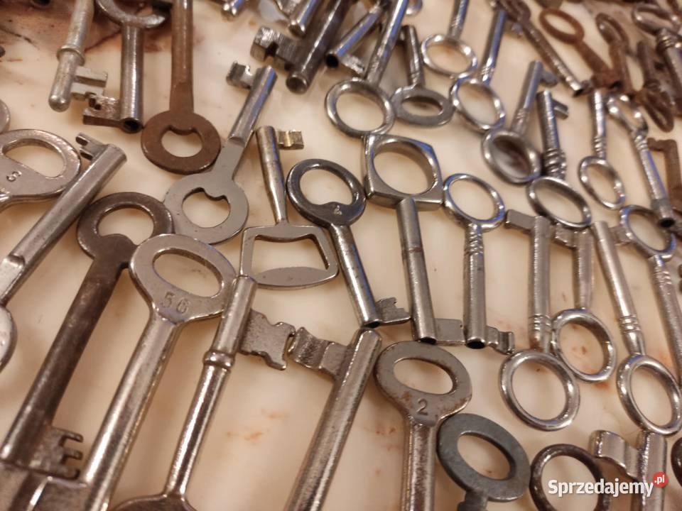 stare klucze klucz 88sztuk Akcesoria meblowe Gorzów Wielkopolski