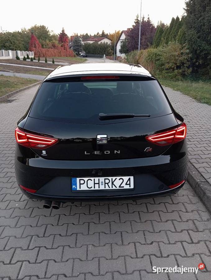 Seat Leon FR 18 TSI 180 2018r światła przeciwmgielne Margonin