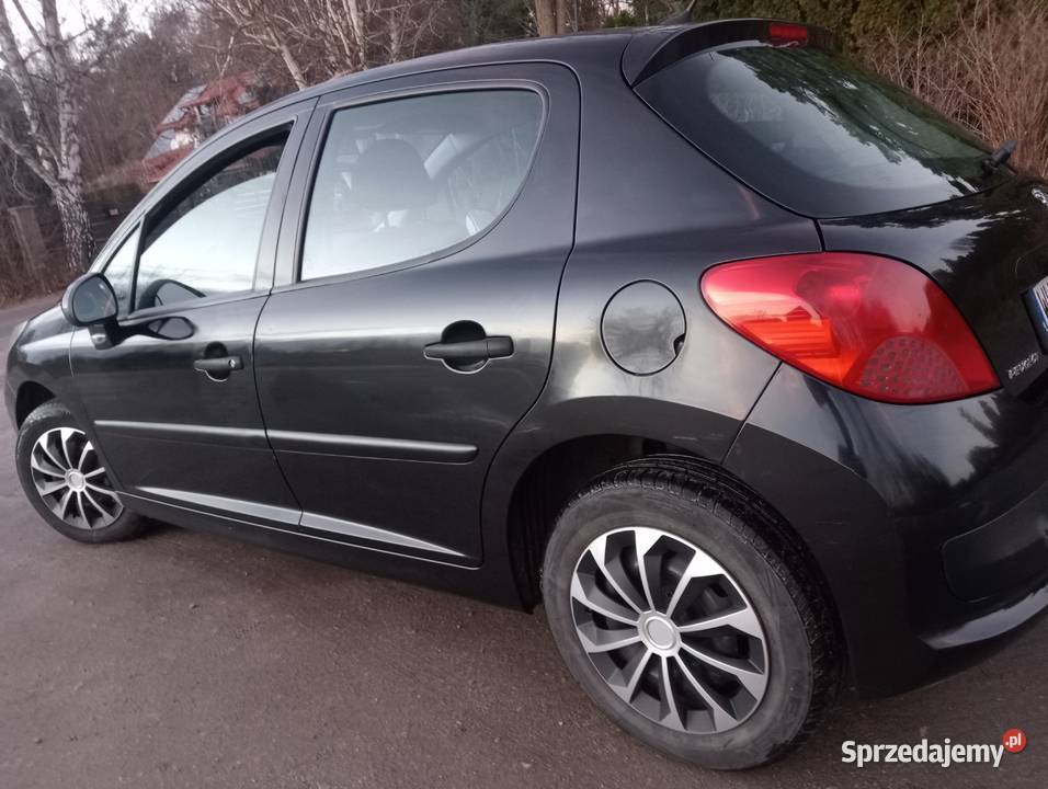 peugeot 207 14 8v manualna Dzigorzew