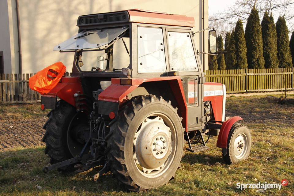 Ferguson MF 255 235 kabina export wspomaganie Ferguson Zwoleń