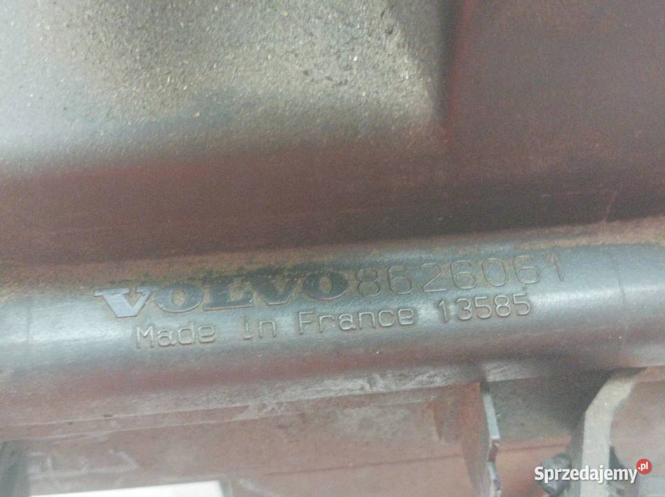 OBUDOWA FILTRA POWIETRZA 8626061 24 D Volvo S60 Obudowy filtrów