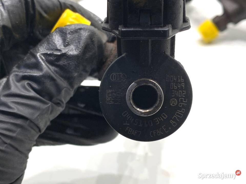 WTRYSKIWACZE KOMPLET FORD FIESTA MK7 0445110340