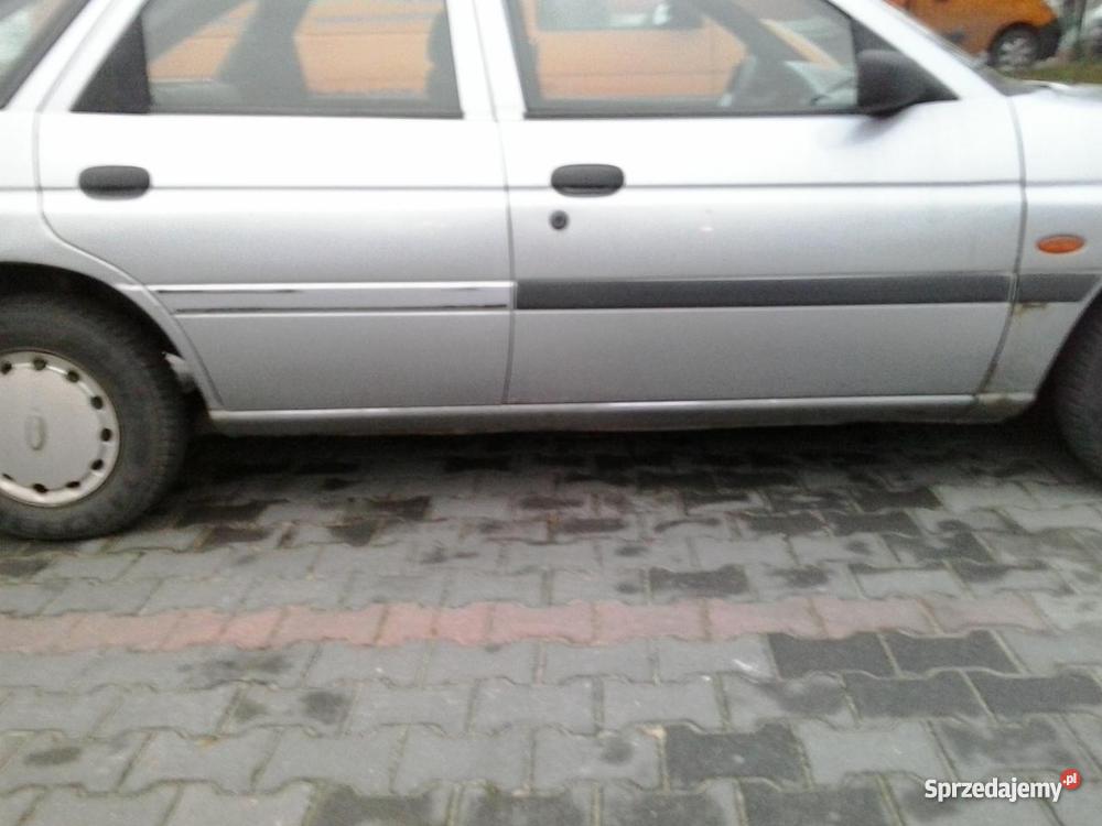 Ford Eskort nieuszkodzony Toruń