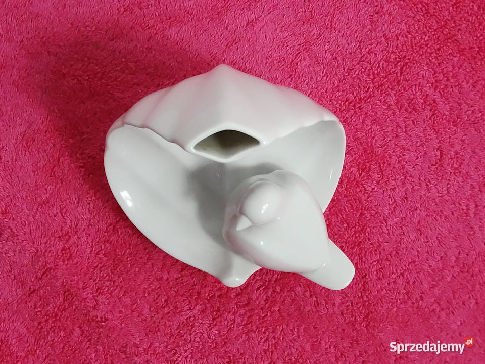 Porcelanowy wazonik figurka Ptaszek Biłgoraj